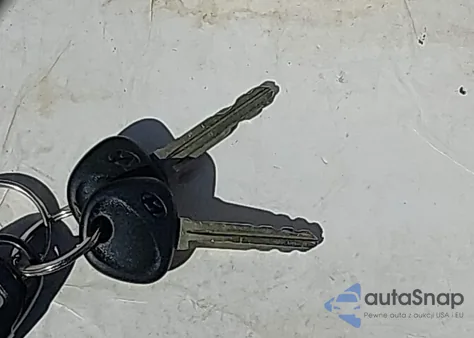 2016 Hyundai Elantra Se from USA, damaged, VIN 5NPDH4AE1GH717001